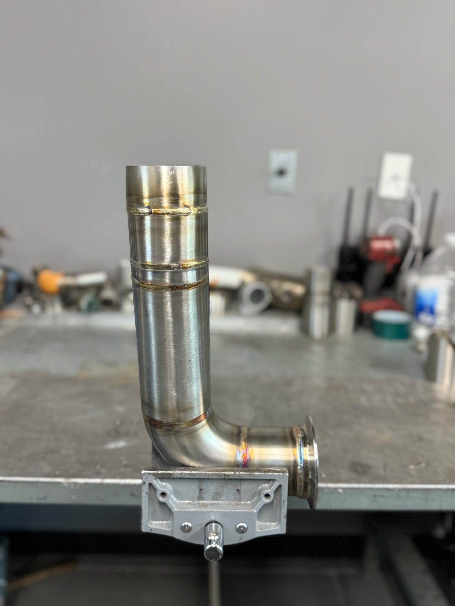 MK7 Golf R Teardrop Hood-Dump Exhaust